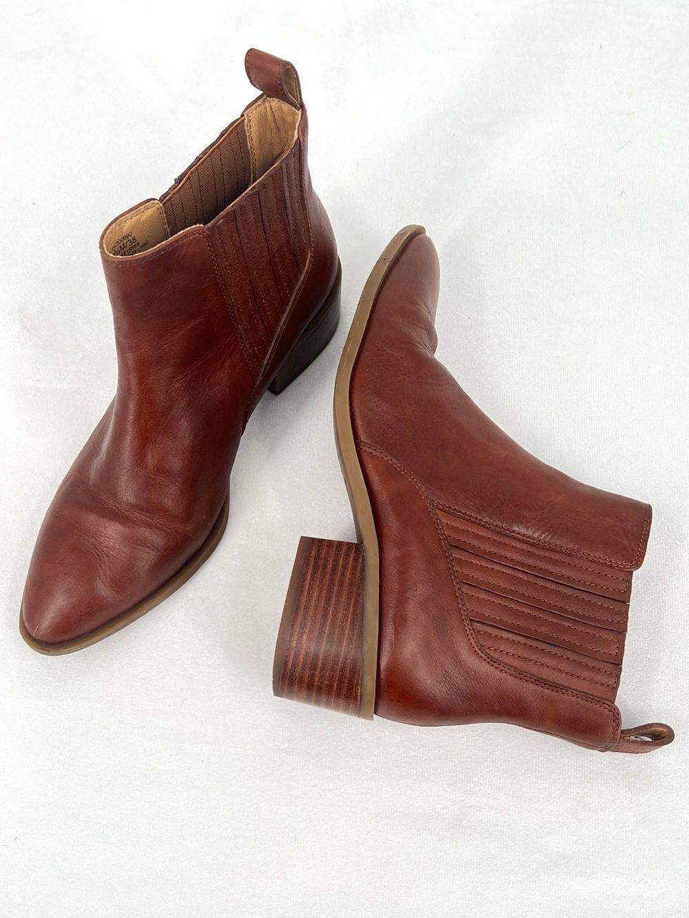 Crown Vintage Tolana2 Brown Leather Block Heel Chelsea Ankle Boots Booties 7.5 - Picture 9 of 9